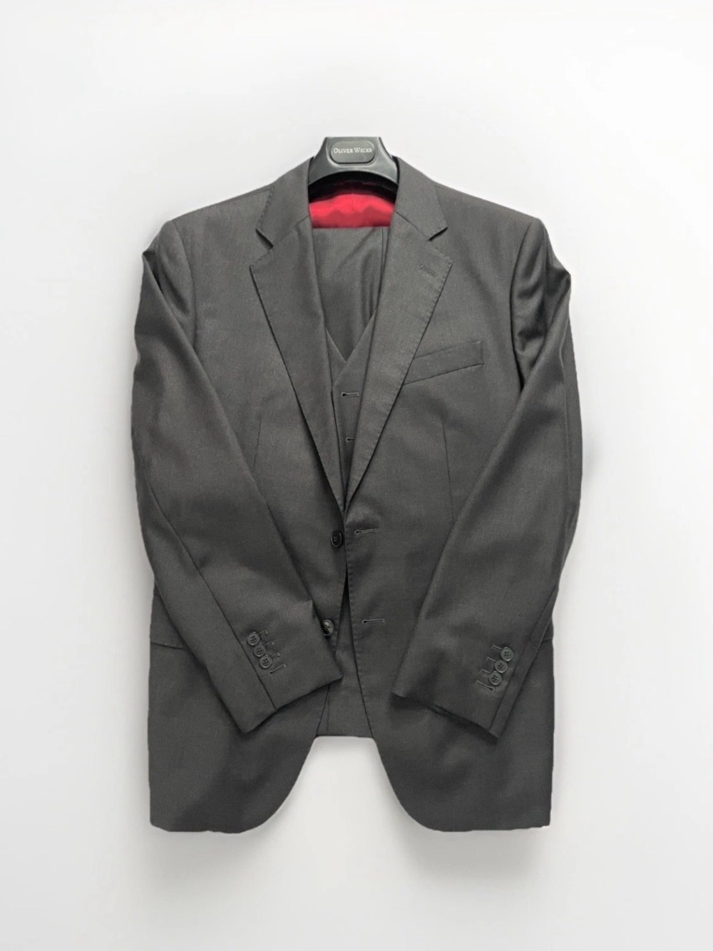 Oliver Wicks Wool Suit Charcoal Gray 3 piece (pc) Men 40R